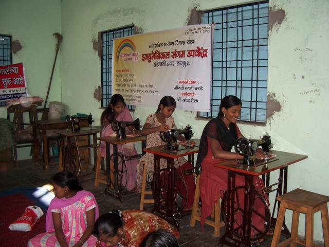 Sewing Classes in the Sangam's Slum-Centre in Saraswati Nagar